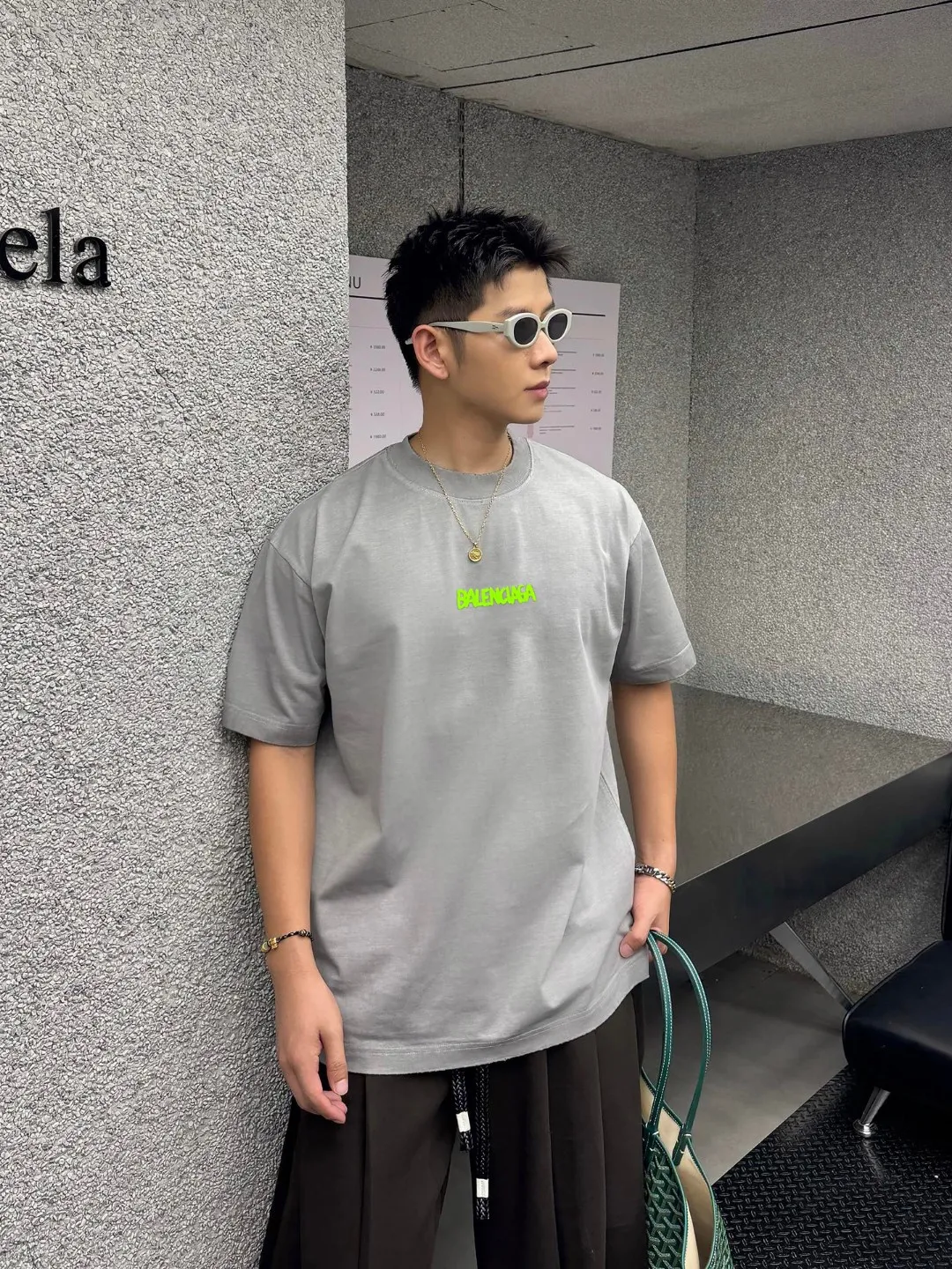 P90✨🔥 [balenciaga] 2026FW Paris luminous foam letter short-sleeved T-shirt Premium 26s double yarn 300g fabric, washed with water spray, aged and frayed, color: washed brown, washed Purple, washed Gray Size: S M L XL 2XL